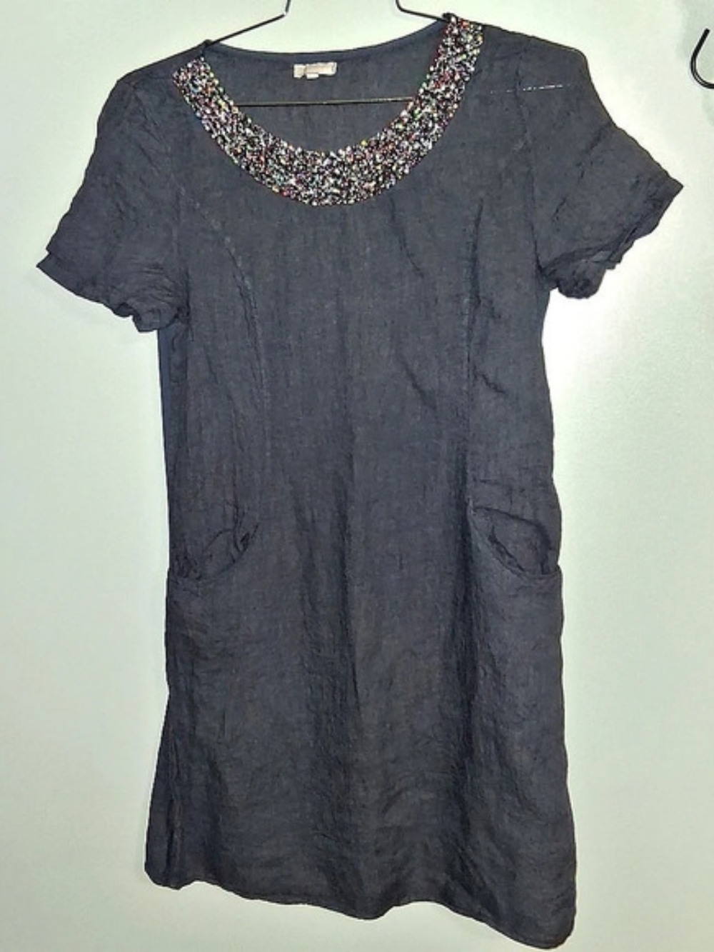 Lina Tonei Embellished Neckline Midi Dress in Navy Size Medium